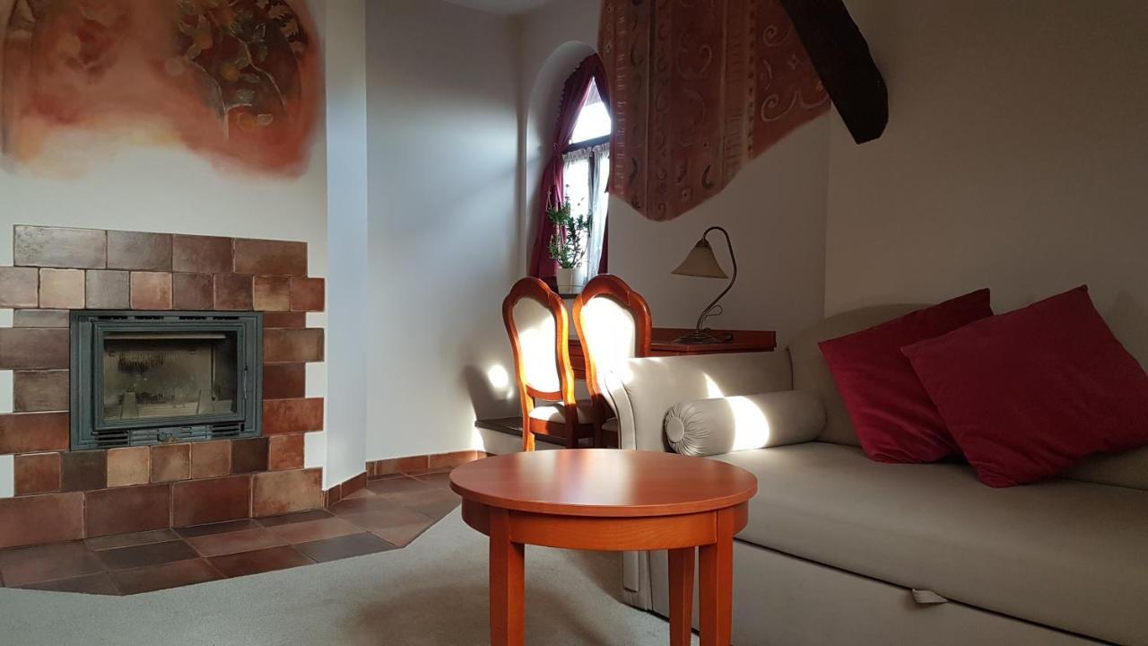 Villa Del Arte Bed & Breakfast Wadowice Exterior photo